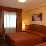 Отель Relais Des Alpes 4*