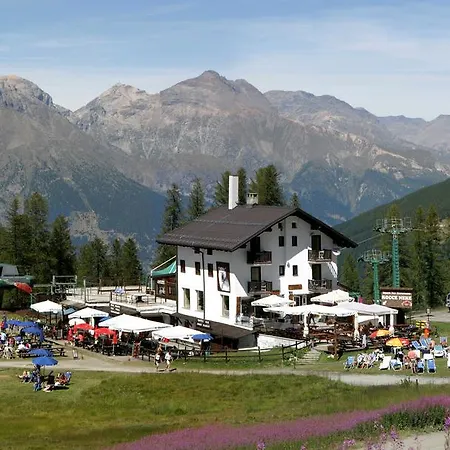 Отель Relais Des Alpes Саузе-д'Ульс