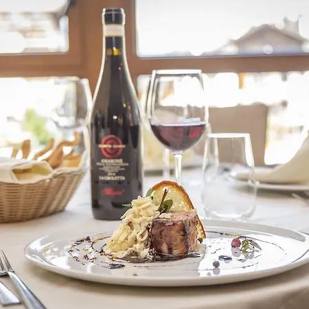 Hotel Relais Des Alpes 4*